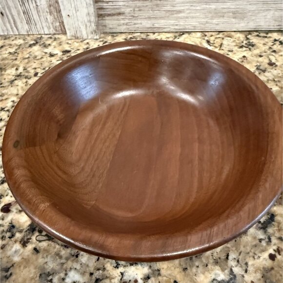 Set Of 2  Ozark Treasures Salad Bowls Wood Walnut  Dish 7"  USA - Picture 2 of 5